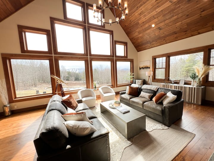 Sienna Lodge — listing photo 1