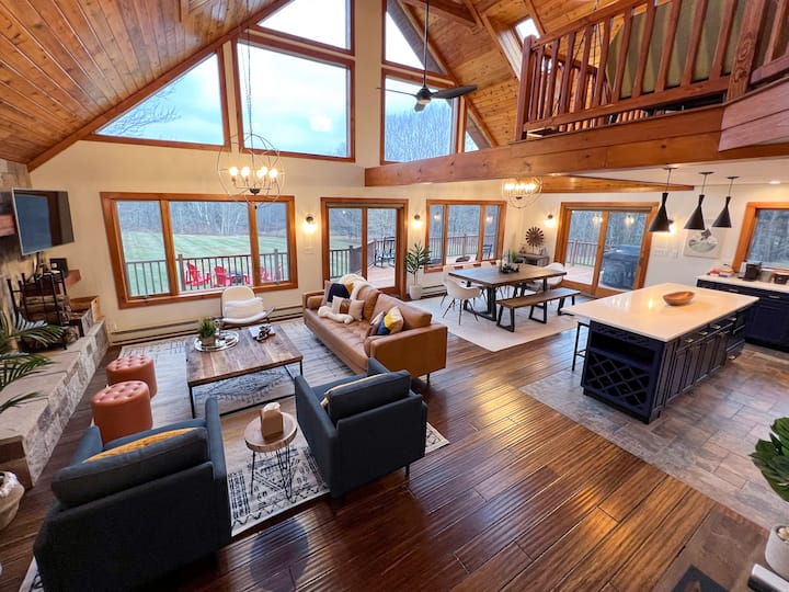 Viridian Lodge — listing photo 1